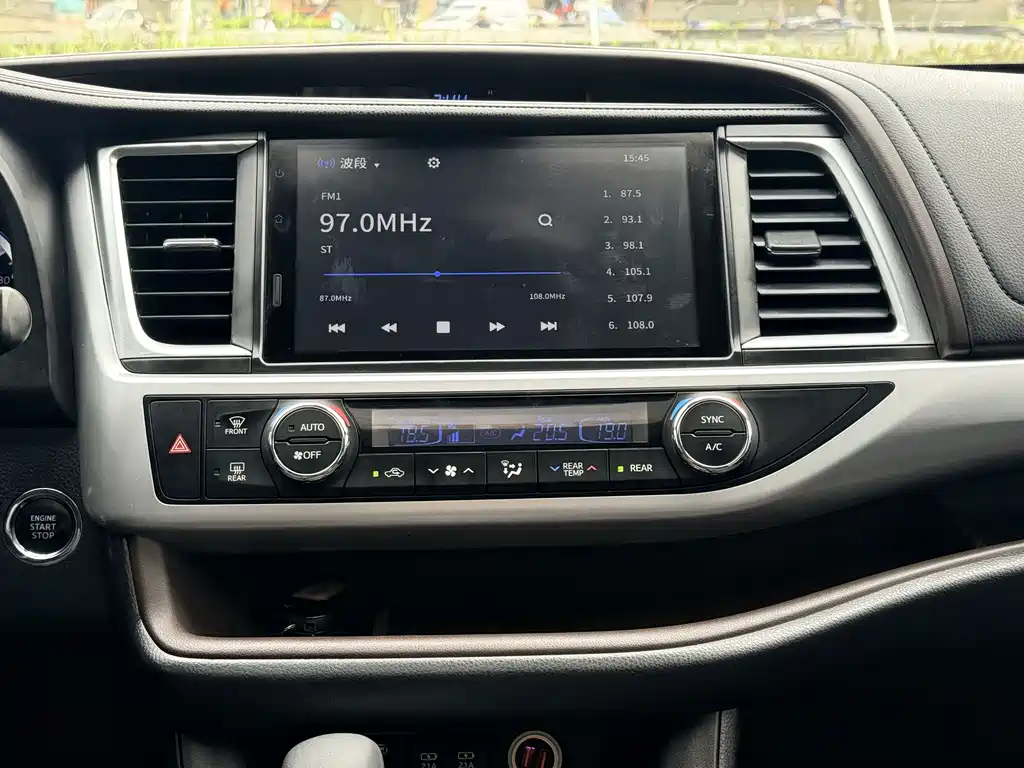 Toyota Highlander 2019 — фото 15