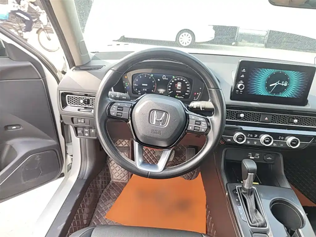 Honda Civic 2022 — фото 11