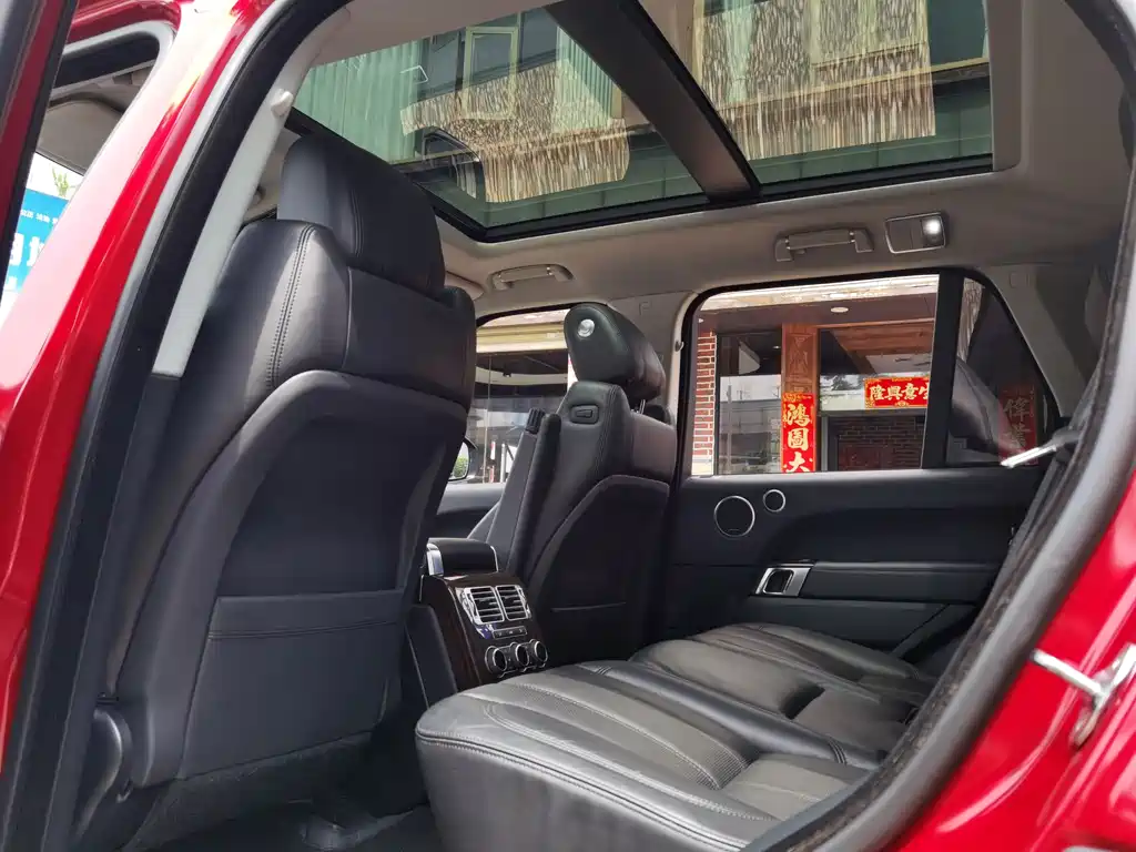 Land Rover Range Rover 2017 — фото 11