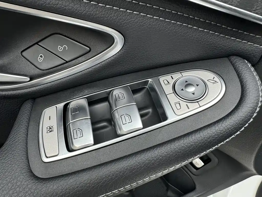 Mercedes-Benz C-Class 2020 — фото 42