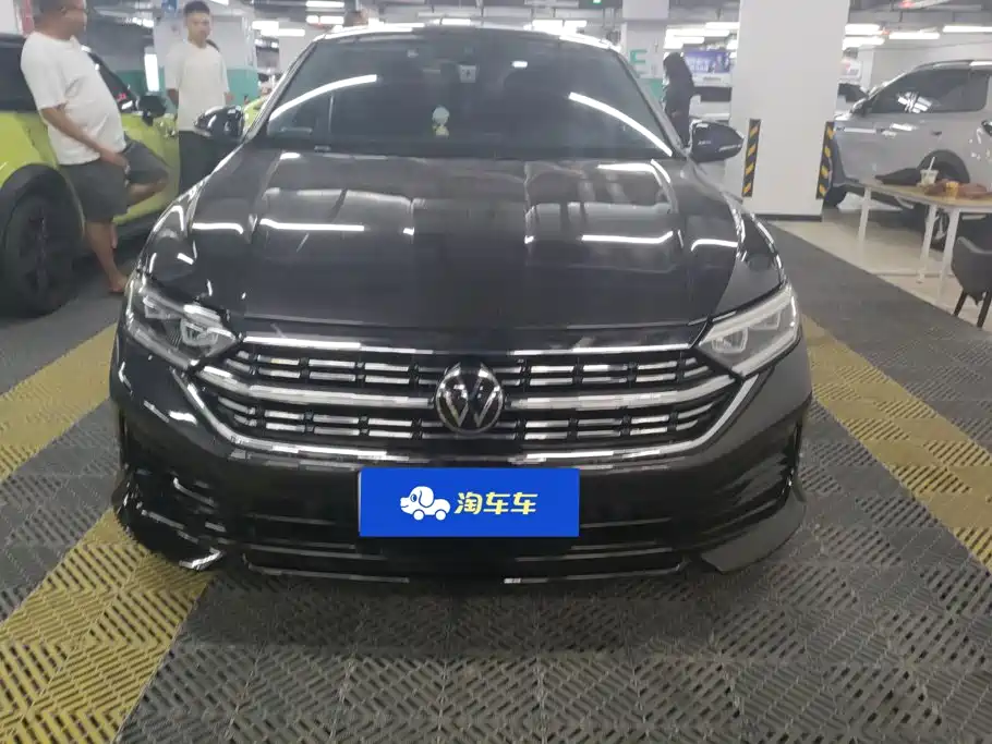 Volkswagen Sagitar 2023