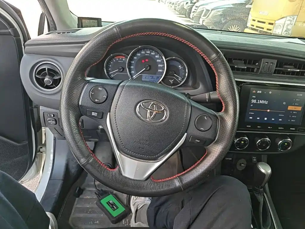 Toyota Levin 2017 — фото 11