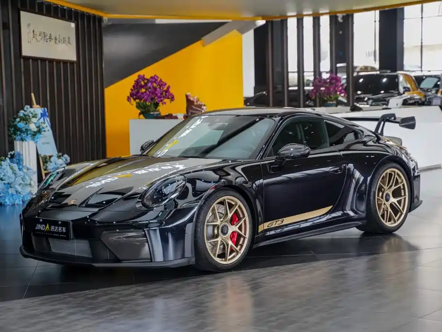 Porsche 911 2025