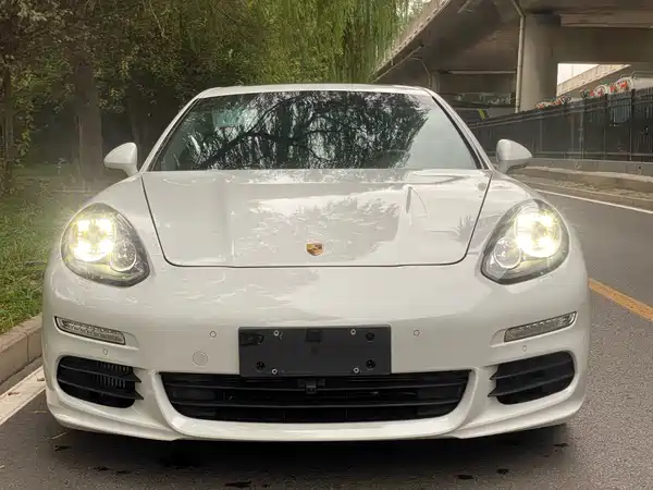 Porsche Panamera 2014