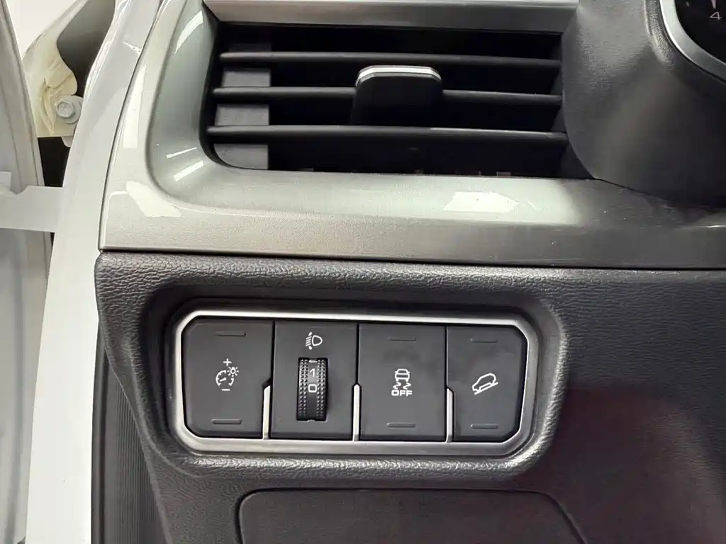 Haval H6 2023 — фото 14