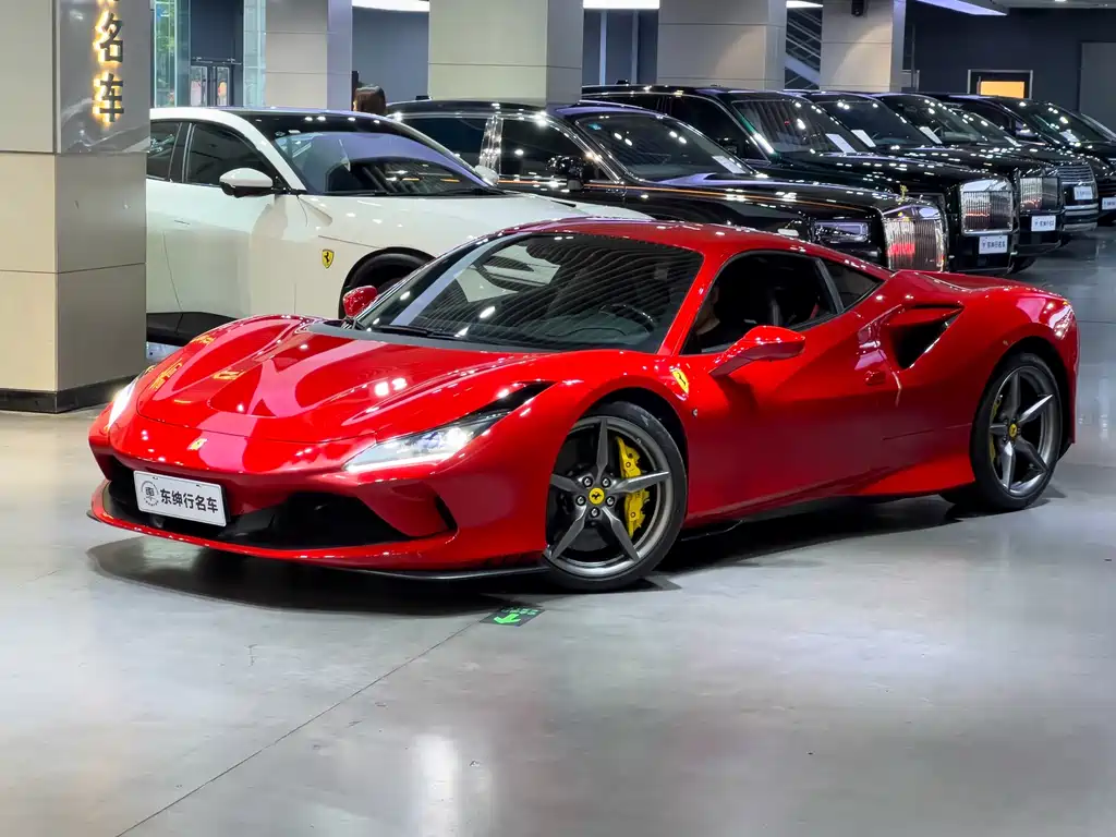 Ferrari F8 2023