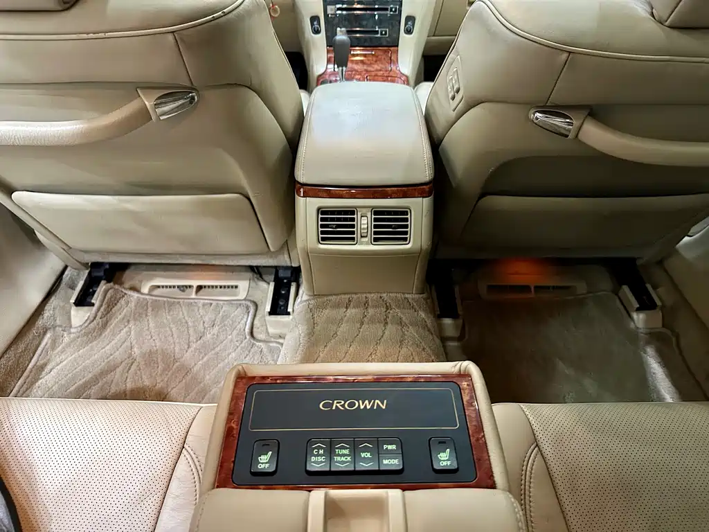 Toyota Crown 2007 — фото 17