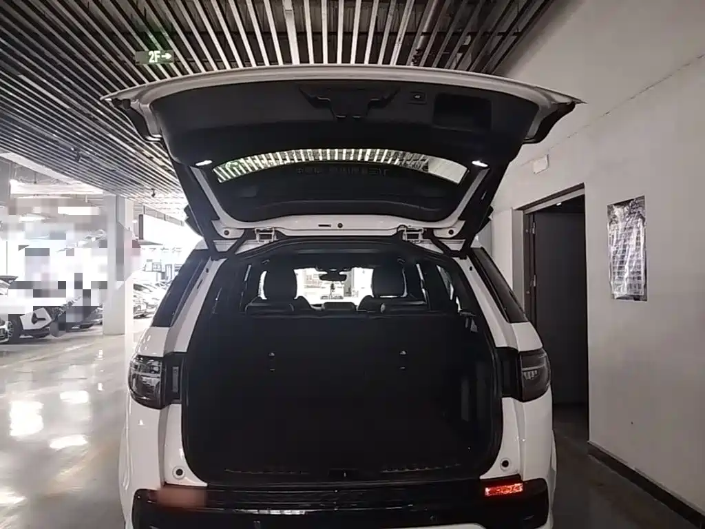 Land Rover Discovery Sport 2022 — фото 19