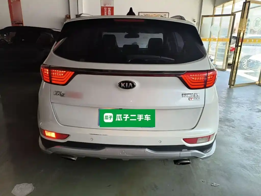 Kia KX5 2016 — фото 6