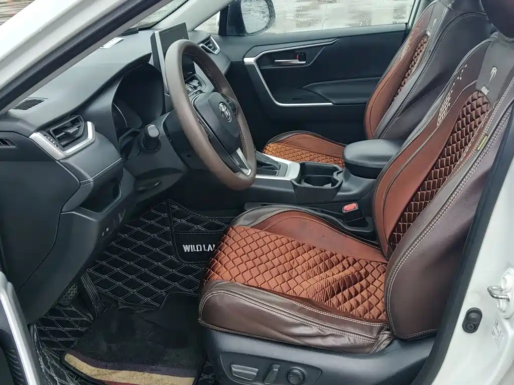 Toyota Wildlander 2020 — фото 15