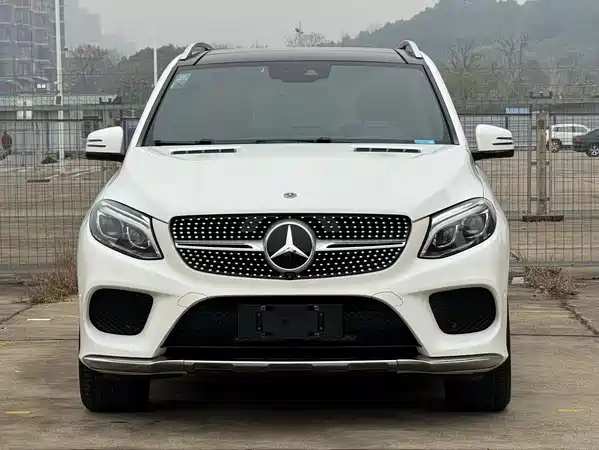 Mercedes-Benz GLE 2017
