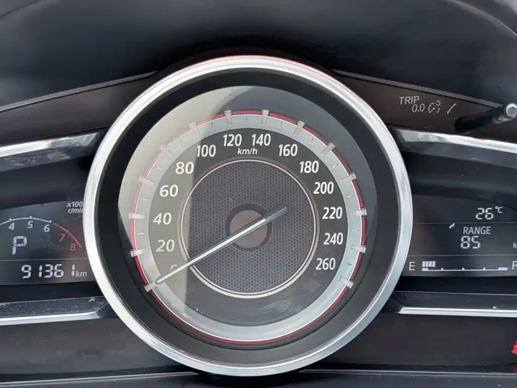 Mazda 3 Angkesela 2016