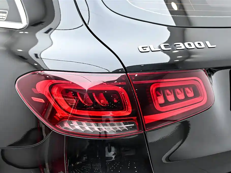 Mercedes-Benz GLC 2021 — фото 10