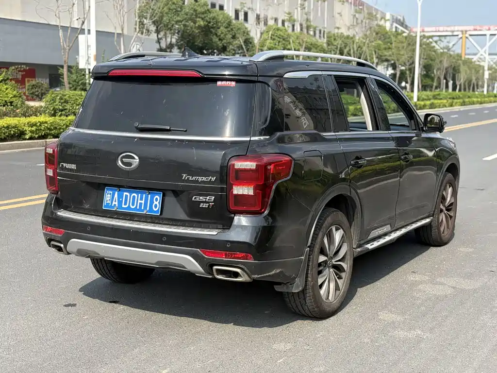 GAC Motor Trumpchi GS8 2018 — фото 10