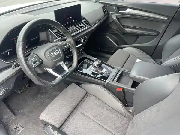 Audi Q5L Sportback 2021