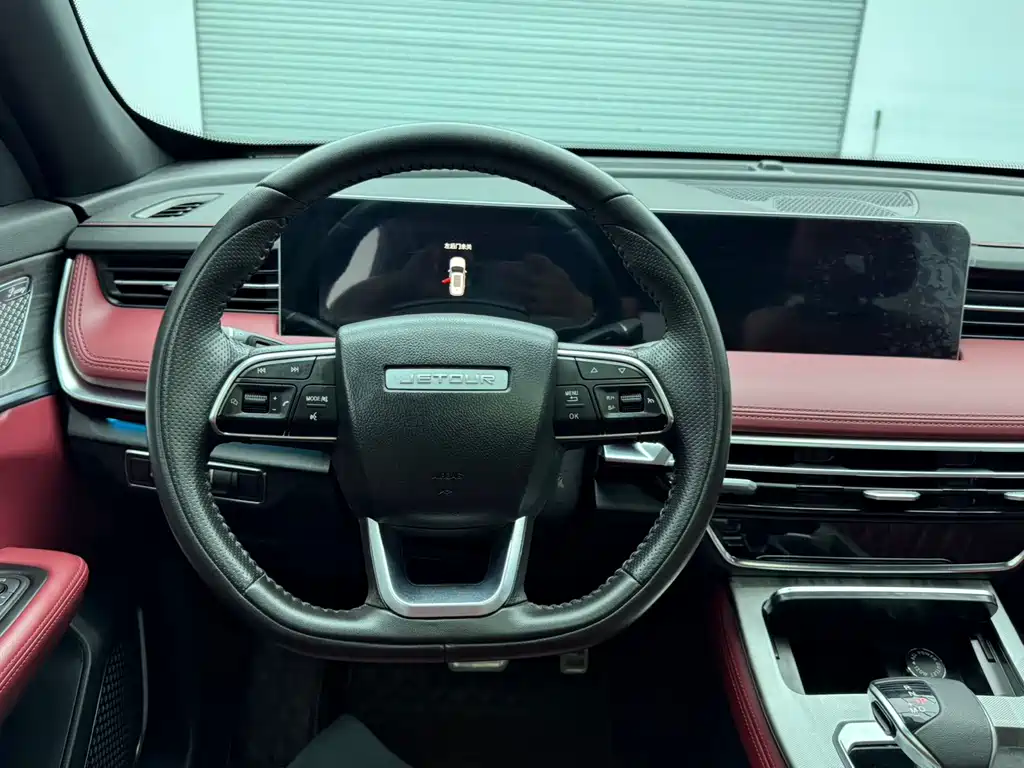Jetour Jietu X70 PLUS 2023 — фото 14