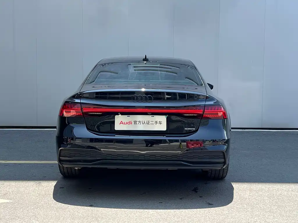 Audi A7L 2022 — фото 16