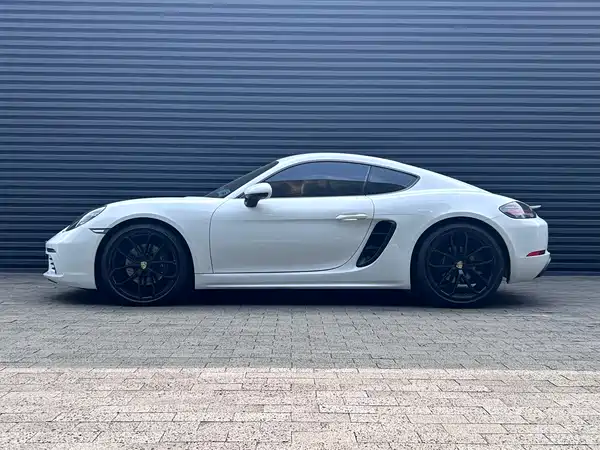 Porsche 718 2024