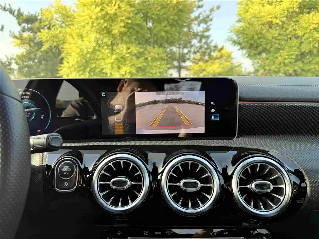 Mercedes-Benz A-Class 2020 — фото 20