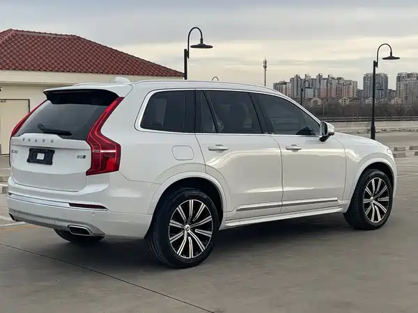 Volvo XC90 2021