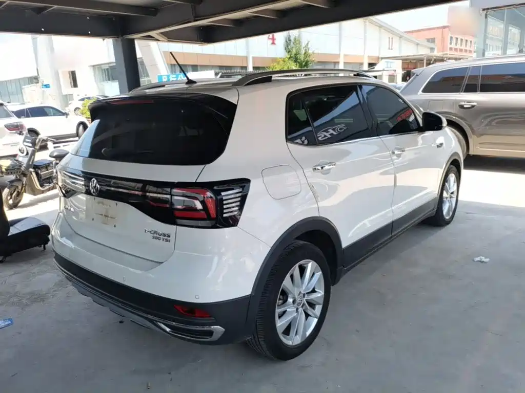 Volkswagen T-Cross 2019
