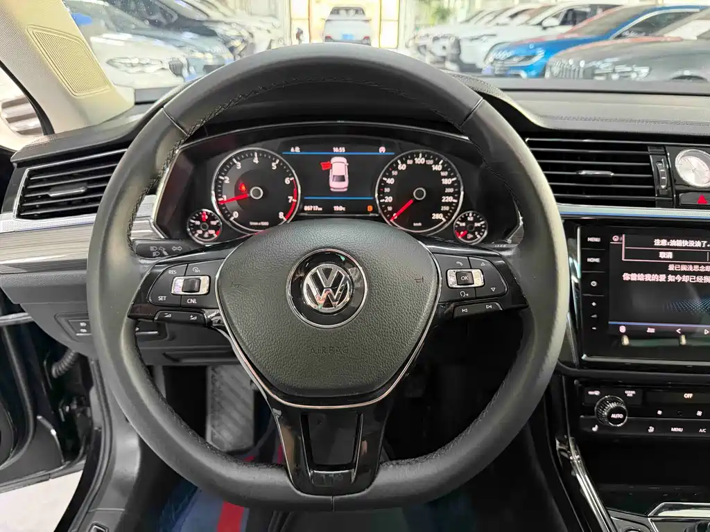 Volkswagen Phideon 2020 — фото 12