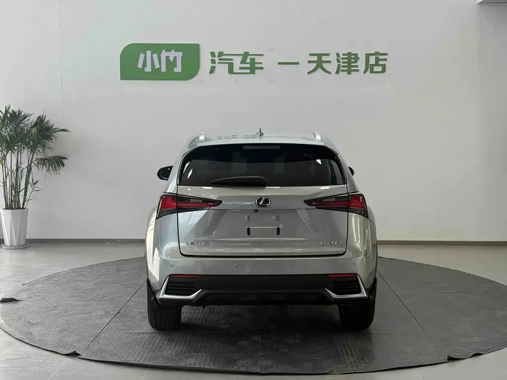Lexus NX 2020 — фото 3