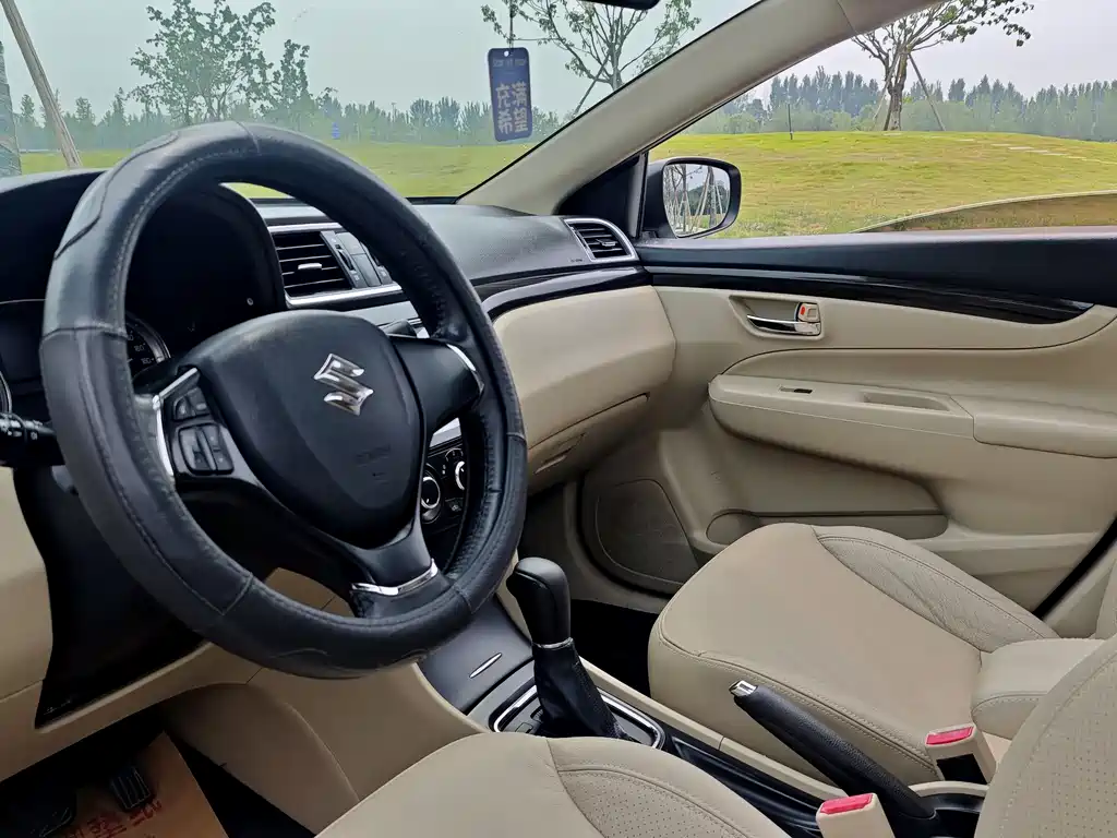 Suzuki Alivio 2016