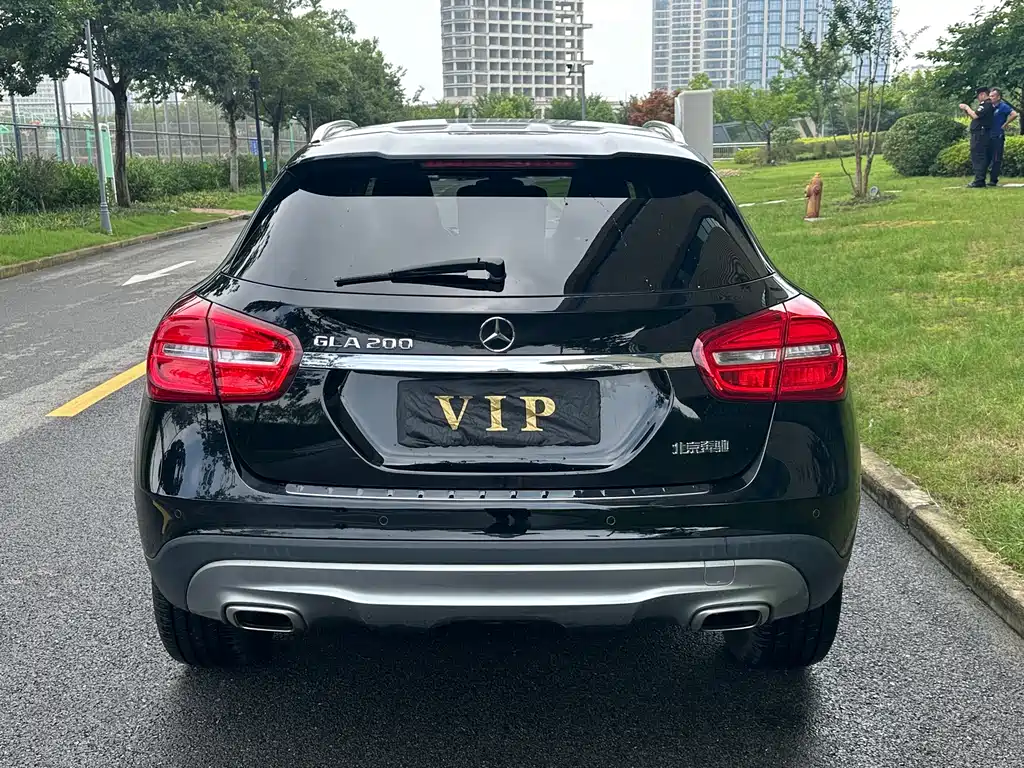 Mercedes-Benz GLA 2016