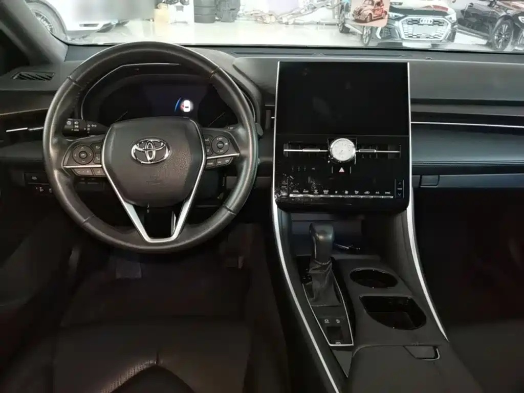 Toyota Avalon 2023 — фото 10