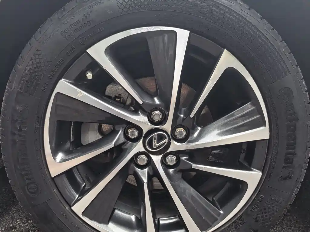 Lexus CT 2018 — фото 15