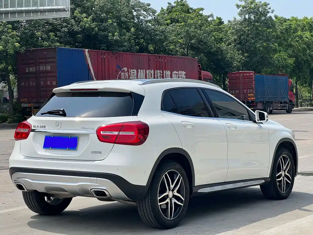 Mercedes-Benz GLA 2017 — фото 8