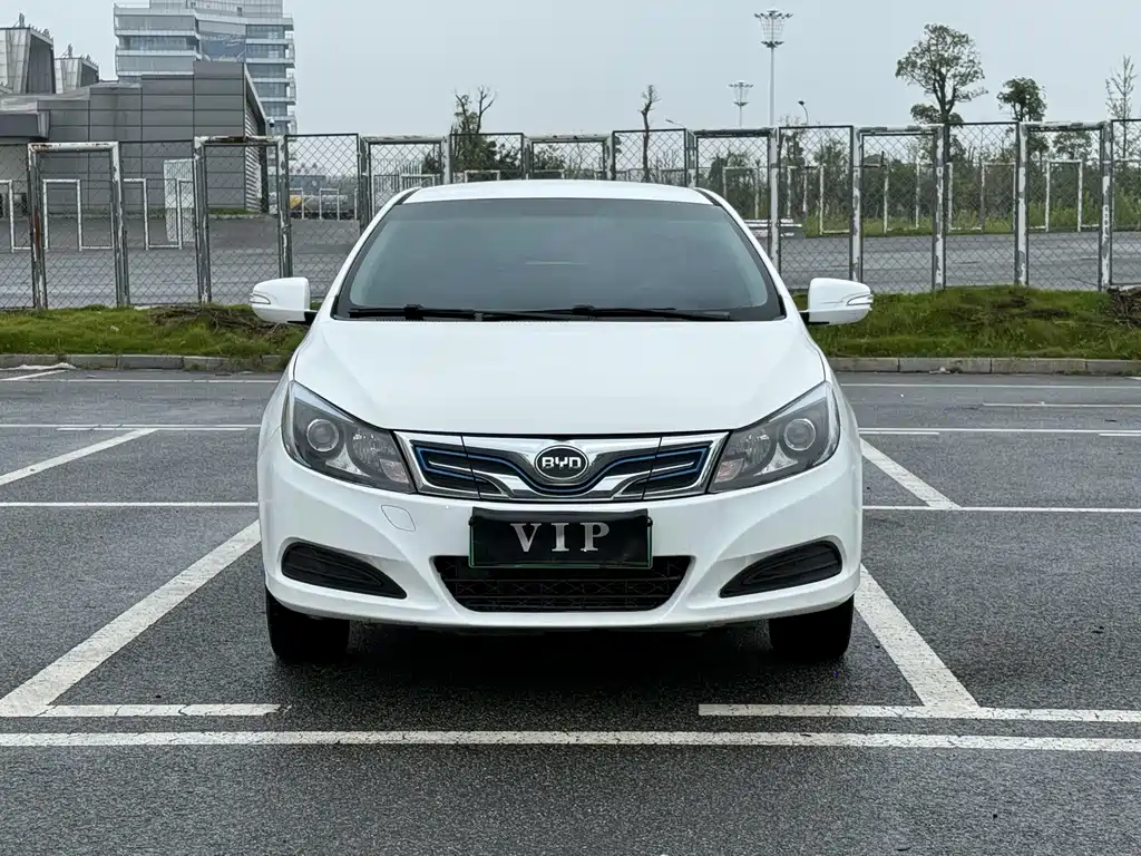BYD e5 2019