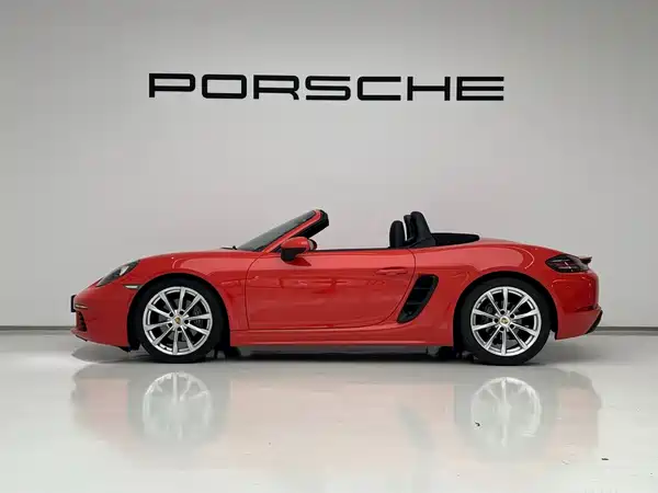 Porsche 718 2017