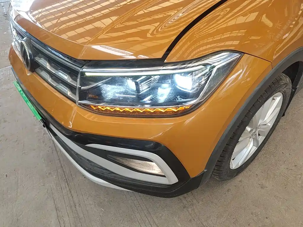 Volkswagen T-Cross 2020 — фото 24