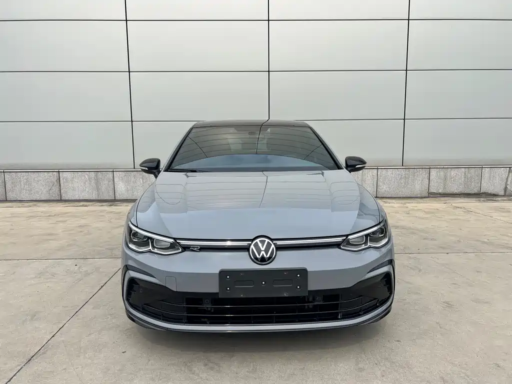 Volkswagen Golf 2023