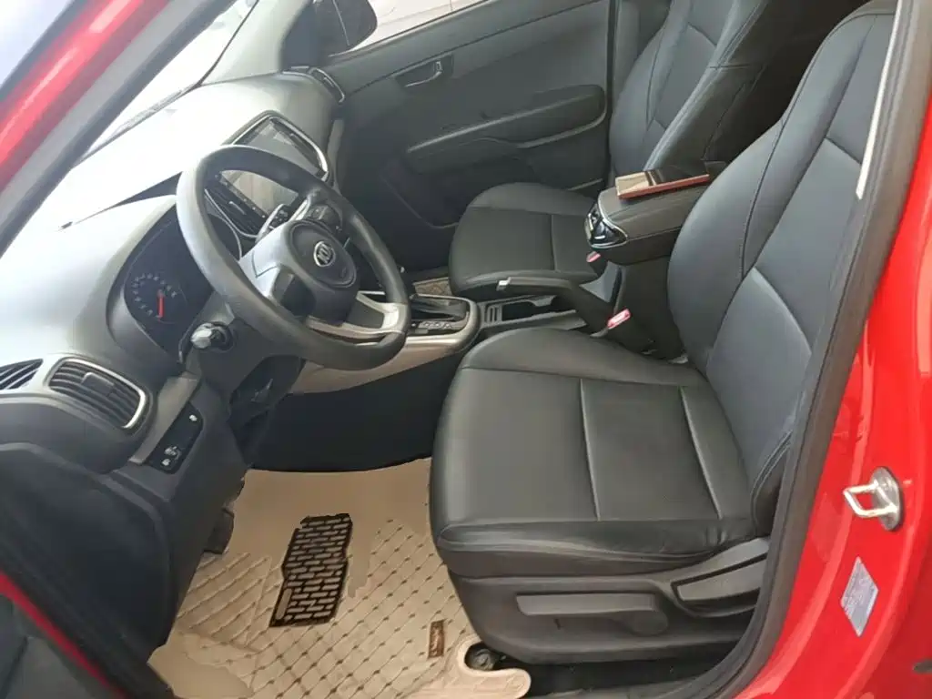 Kia KX3 2017 — фото 15
