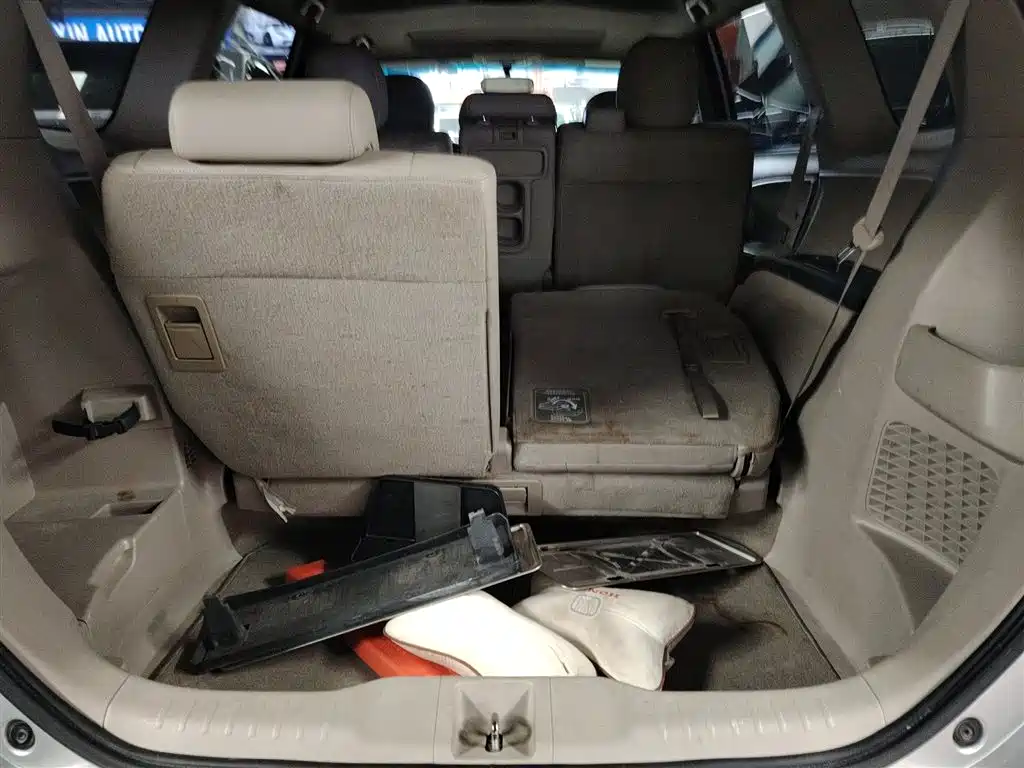 Honda Odyssey 2015 — фото 15