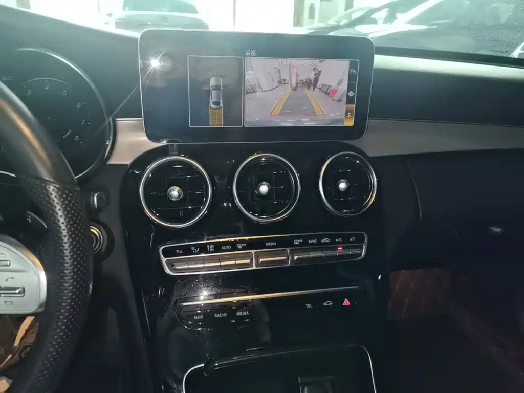 Mercedes-Benz C-Class 2020 — фото 13