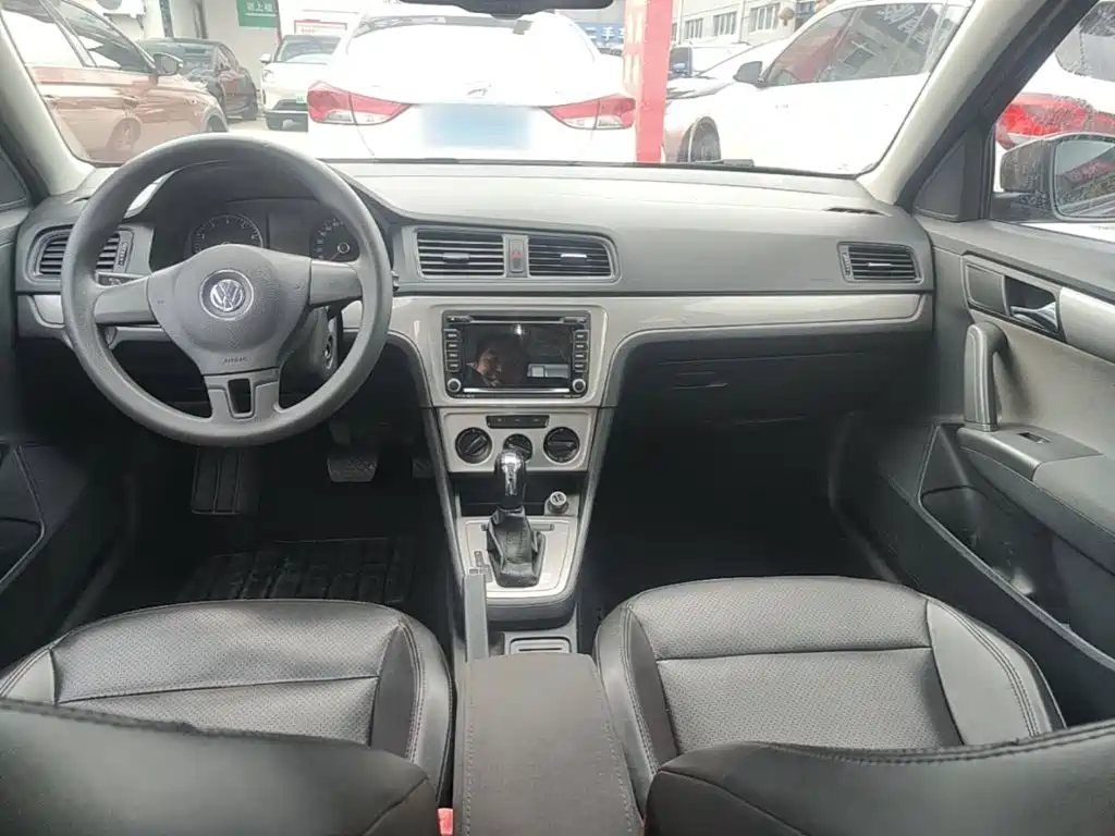 Volkswagen Gran Lavida 2015 — фото 10
