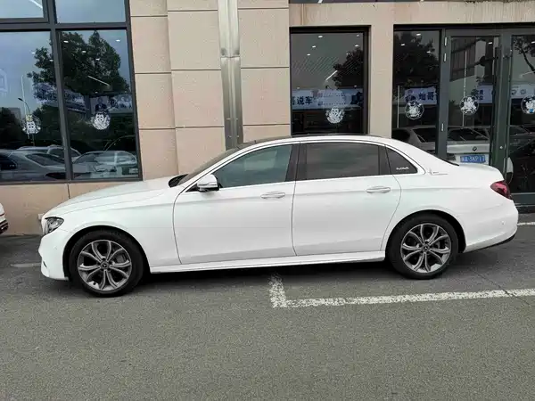 Mercedes-Benz E-Class 2018