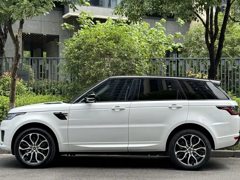 Land Rover Sport 2021 — фото 3