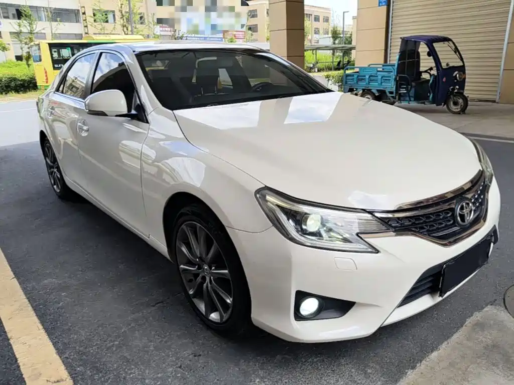 Toyota Reiz 2017