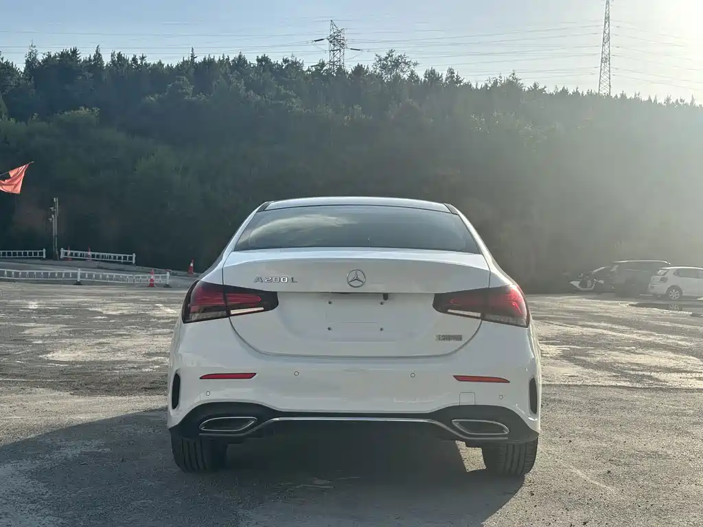 Mercedes-Benz A-Class 2022 — фото 8