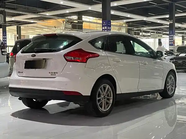 Ford Focus 2015