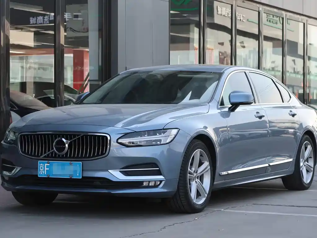 Volvo S90 2019 — фото 13