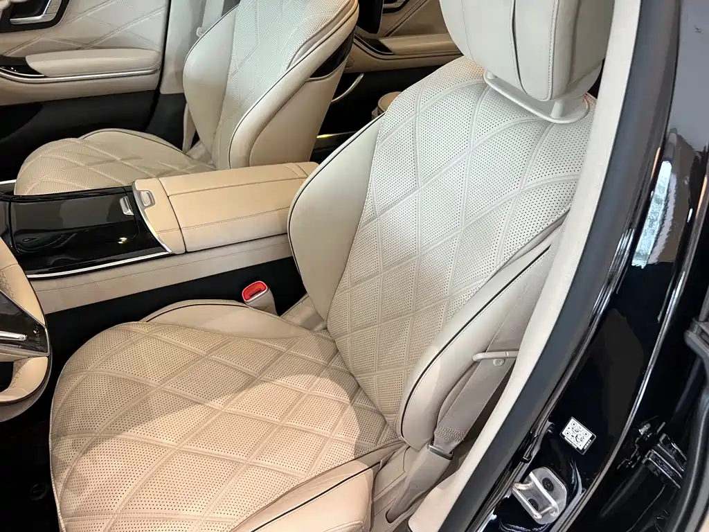 Mercedes-Benz Maybach S-Class 2025 — фото 9