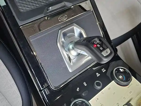 Land Rover Range Rover Evoque 2022