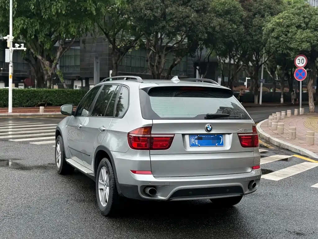 BMW X5 2014 — фото 9