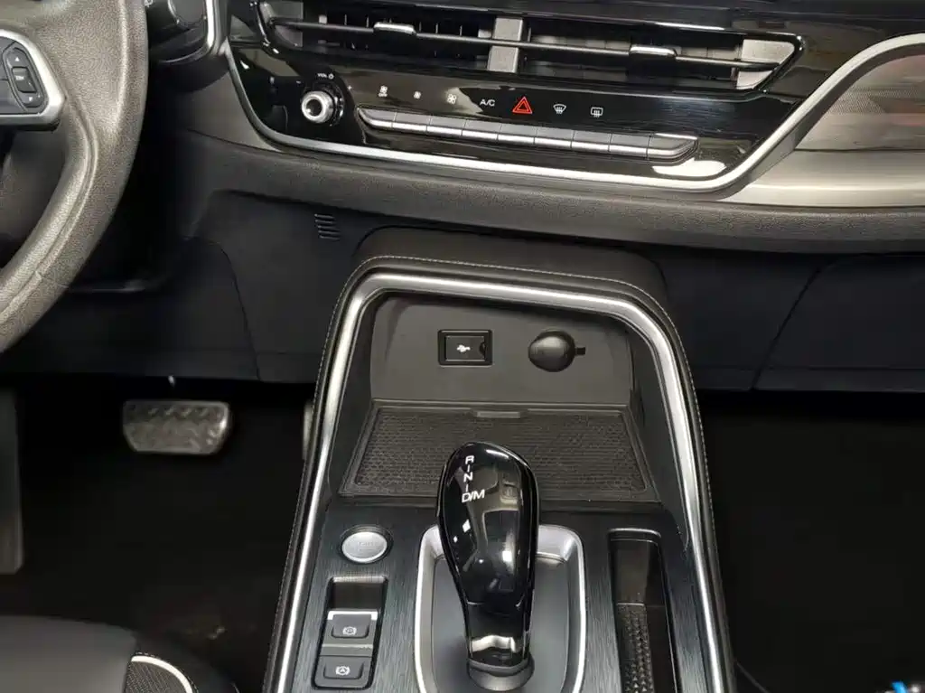 Haval H6 2021 — фото 12